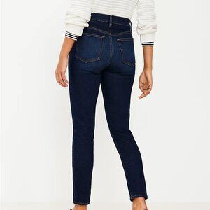 NWT High Rise Skinny Jeans in Classic Dark Indigo Wash